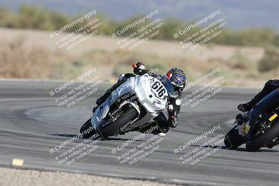 media/Oct-04-2025-CVMA (Sat) [[408bcdd6e4]]/Race 14-500-400-350 Supersport/